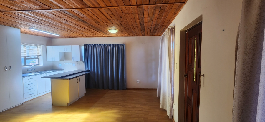 5 Bedroom Property for Sale in Dana Bay Western Cape